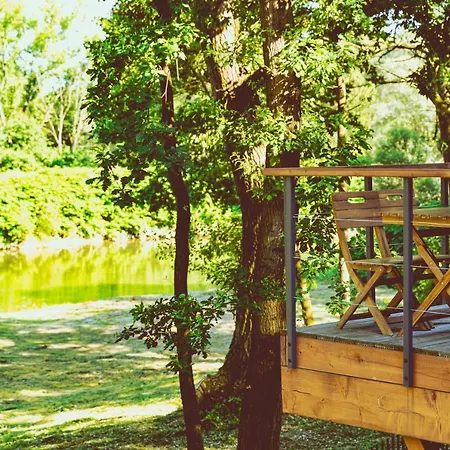 Θέρετρο Wsrod Drzew River Park Sauna Zator