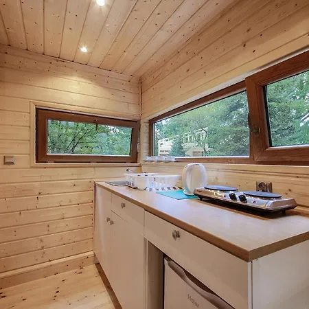 Θέρετρο Wsrod Drzew River Park Sauna *